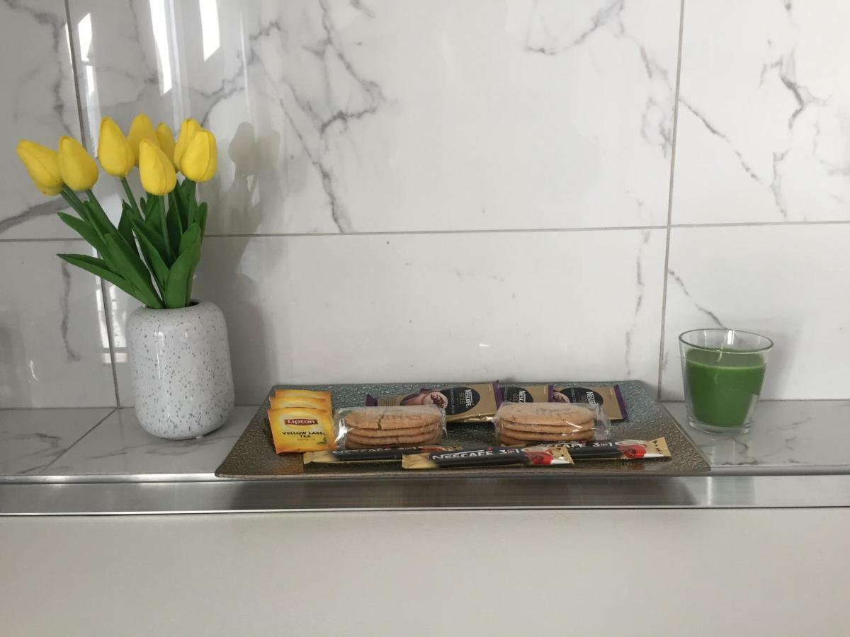 Apartman Studio Sonas 3 With Free Private Parking Karlovac Bagian luar foto